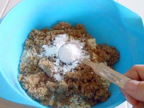 Ăn vặt với yến mạch nướng