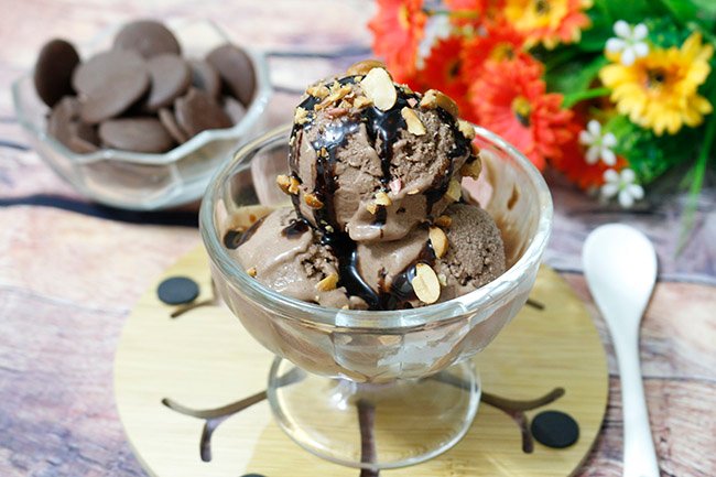 Bí quyết làm kem chuối chocolate cực ngon mà chỉ mất 10 phút