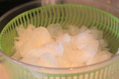 Cách làm củ cải trộn thịt ba chỉ giòn, đậm đà rất ngon