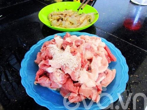 Hướng dẫn làm món tôm rang thịt