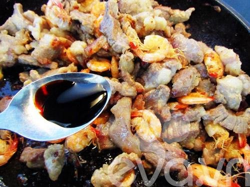 Hướng dẫn làm món tôm rang thịt