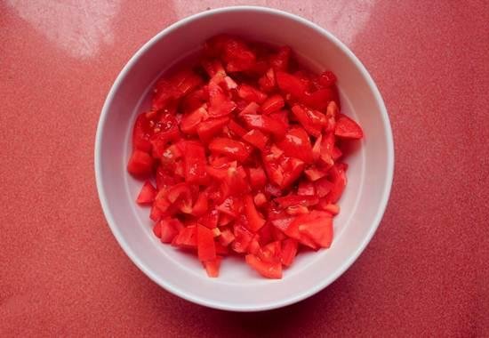 Tự làm bánh gạo sốt cay đơn giản mà ngon miệng