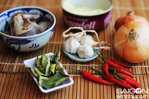Cách làm món mề gà xào lá chanh lạ miệng, ngon cơm