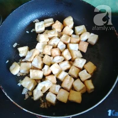 Đậu phụ sốt vừng ngon cơm ngày đầu tháng