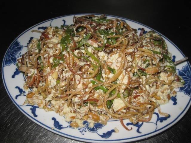 Nộm hoa chuối - món nhậu dễ làm