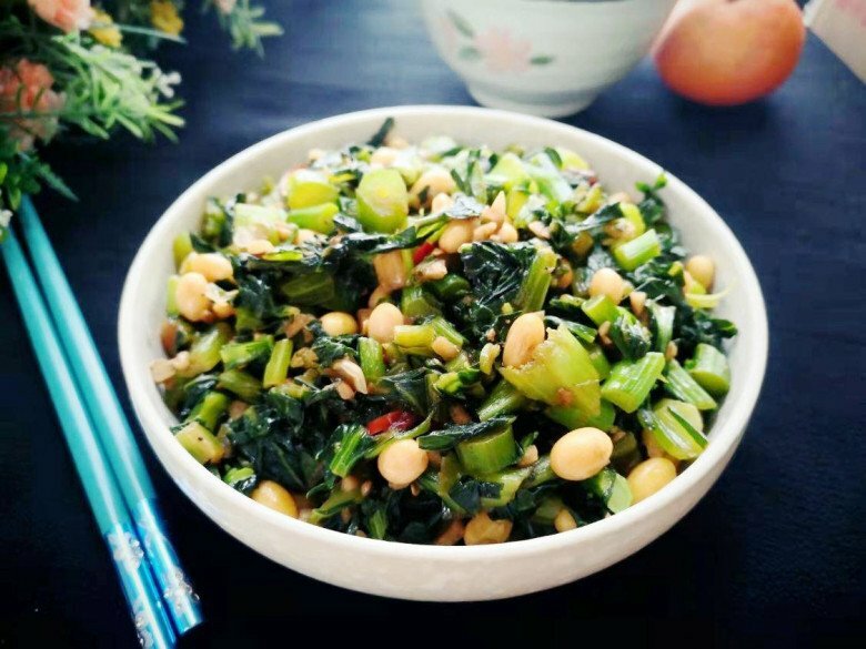 Rau cải xào hạt này vừa rẻ lại ngon bùi, bảo vệ gan, tốt cho mắt, nhuận tràng