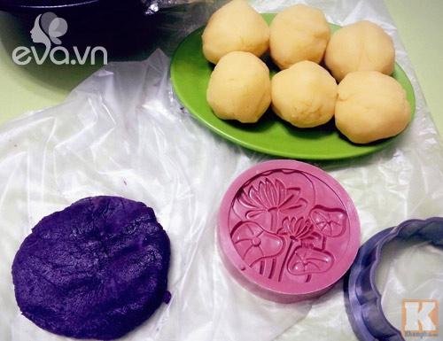 Bánh Trung thu khoai lang tím vừa ngon lại đẹp mắt