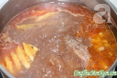 Nấu bún bò Huế chuẩn ngon đúng điệu