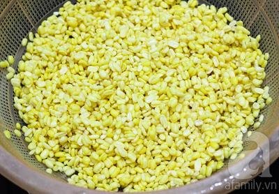 Bữa sáng ấm bụng với xôi xéo dẻo thơm đậm chất Hà Thành