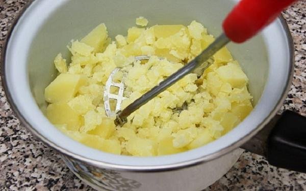 Cách làm món chả giò cuốn phô mai thơm ngon đón Tết