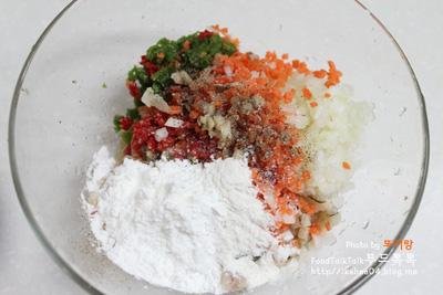 Cách làm món chả tôm mực cho cả nhà thích mê