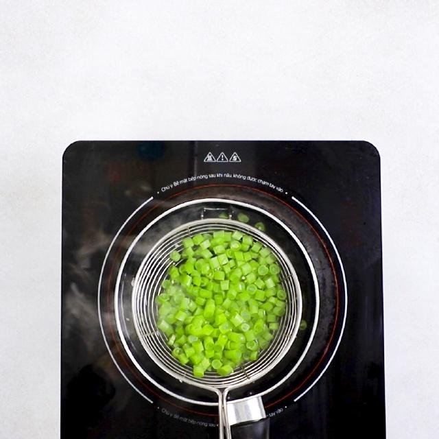 Chả giò rau củ phô mai