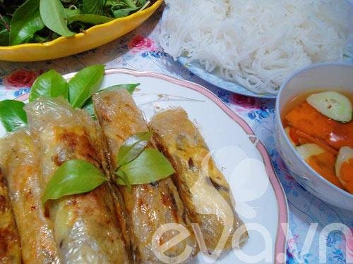Tối nay ăn nem tôm thịt nhé